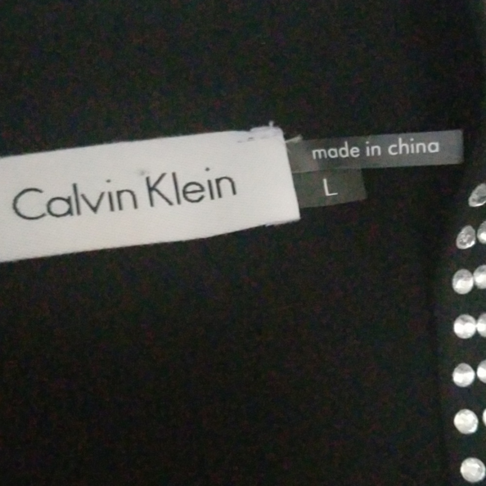 Calvin Klein - Picture 4 of 4
